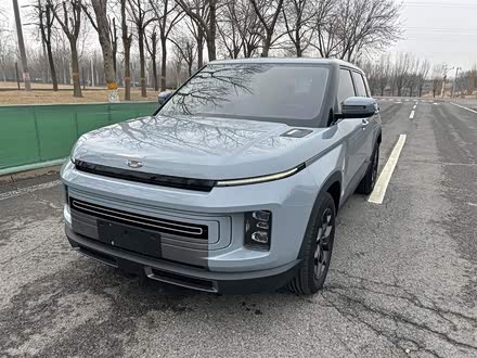 Фото 1 - Geely Icon