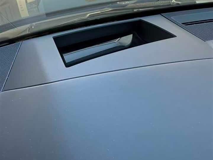 Фото 7 - Audi A6L