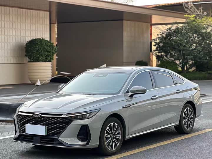 Фото 1 - Chery Fulwin A8