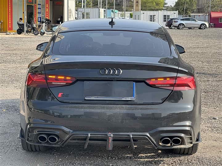 Фото 6 - Audi A5