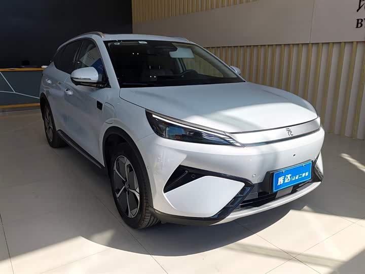 Фото 3 - BYD Yuan Plus