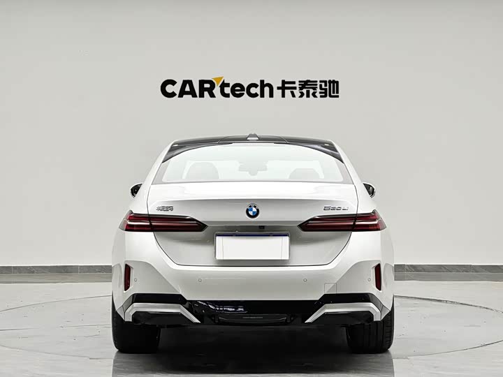 Фото 7 - BMW 5 Series