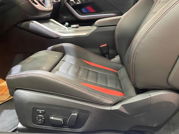 Фото 9 - BMW 2 Series