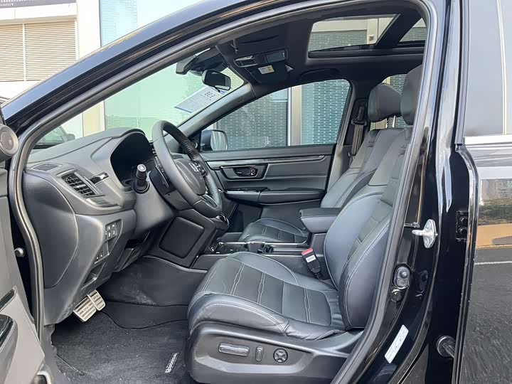 Фото 6 - Honda CR-V