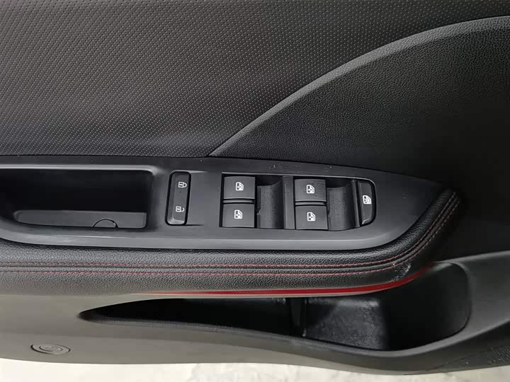 Фото 9 - Chevrolet Monza