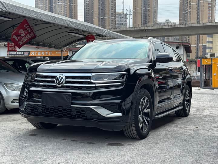 Фото 1 - Volkswagen Teramont X