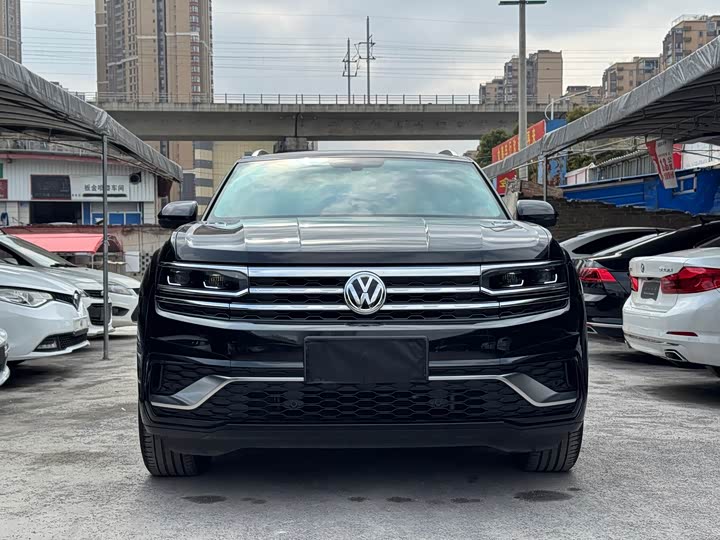 Фото 2 - Volkswagen Teramont X