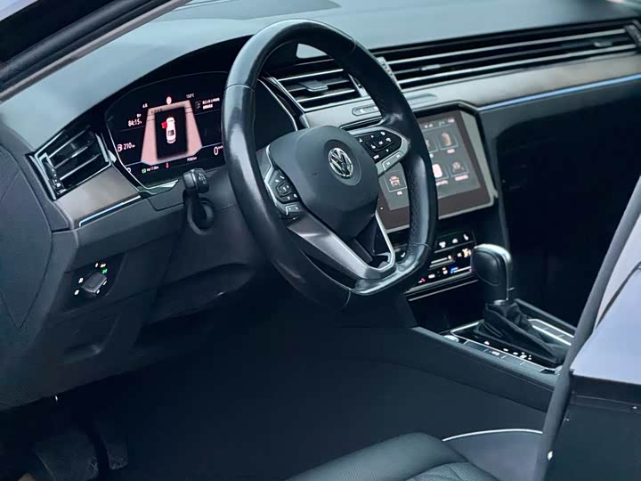 Фото 4 - Volkswagen Magotan