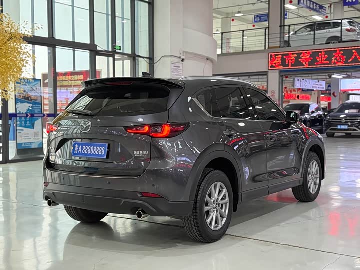 Photo 4 - Mazda CX-5