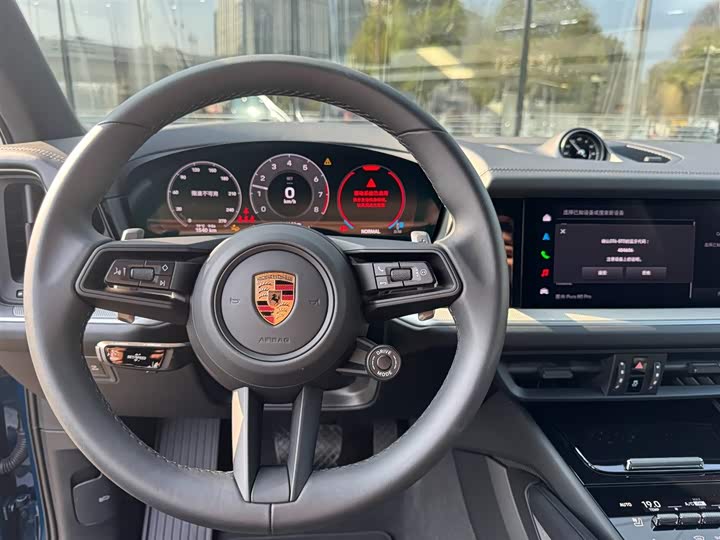Photo 6 - Porsche Cayenne