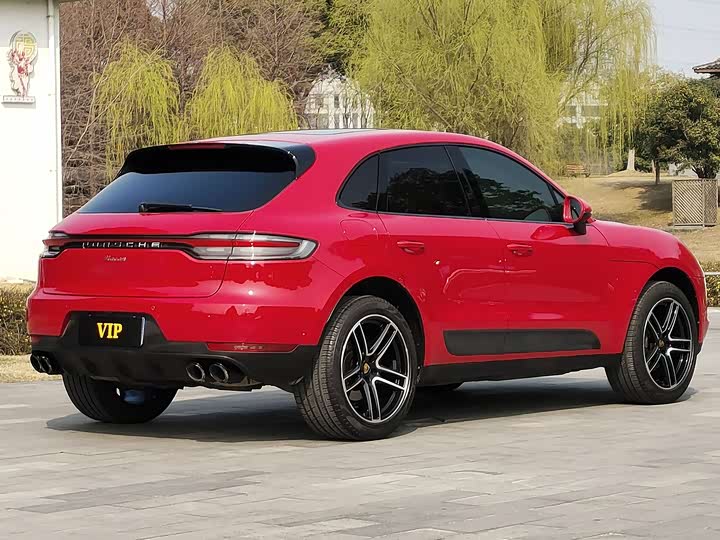 Фото 2 - Porsche Macan