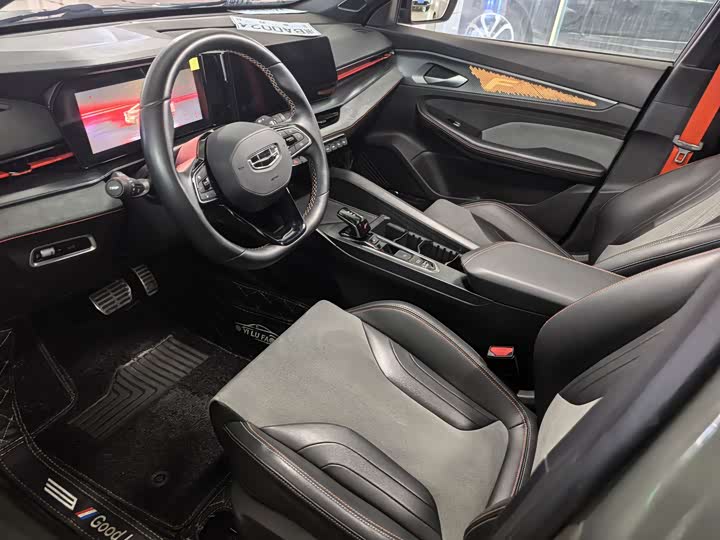 Фото 4 - Geely Binrui