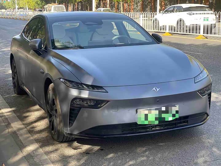 Фото 3 - Dongfeng Yipai eπ 007