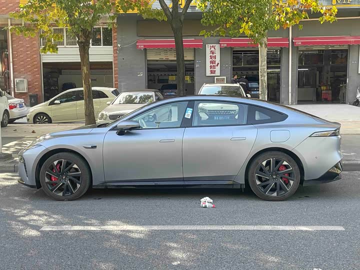 Фото 9 - Dongfeng Yipai eπ 007