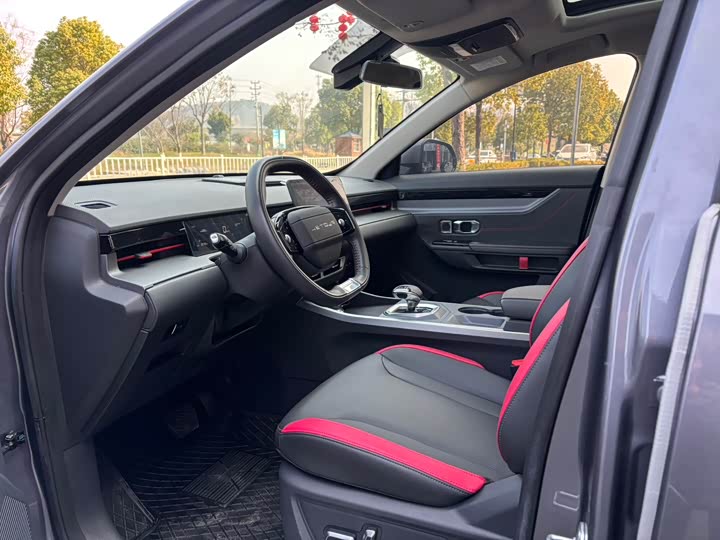 Photo 4 - Jetour Dashing