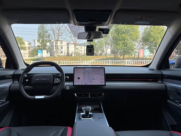 Photo 8 - Jetour Dashing