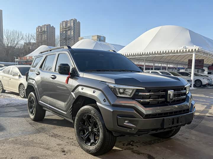 Фото 1 - Tank 400 Hybrid