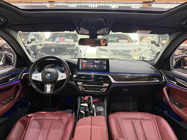 Zdjęcie 6 - BMW 5 Series