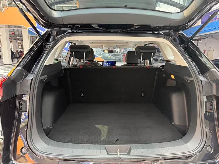 Фото 8 - Haval H6