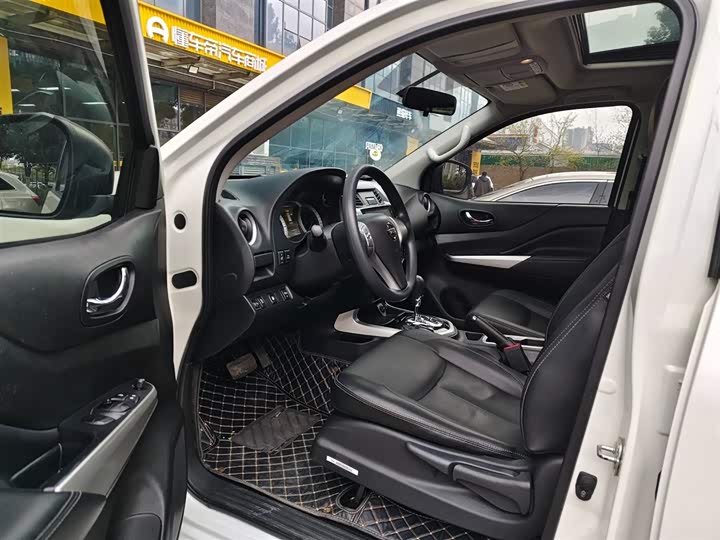 Nissan Terra 2020 2020款 2.5L XL Upper 自动两驱豪华版
