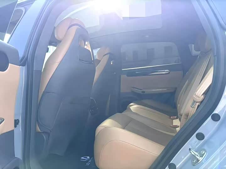 Photo 4 - Leapmotor C01