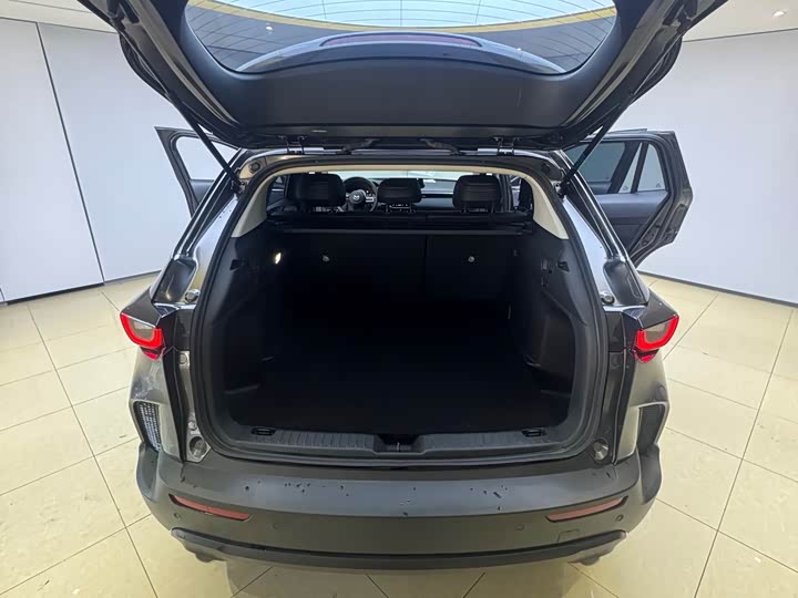 Photo 8 - Mazda CX-50