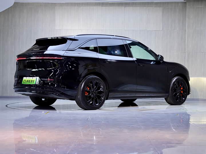 Фото 7 - Zeekr 7X