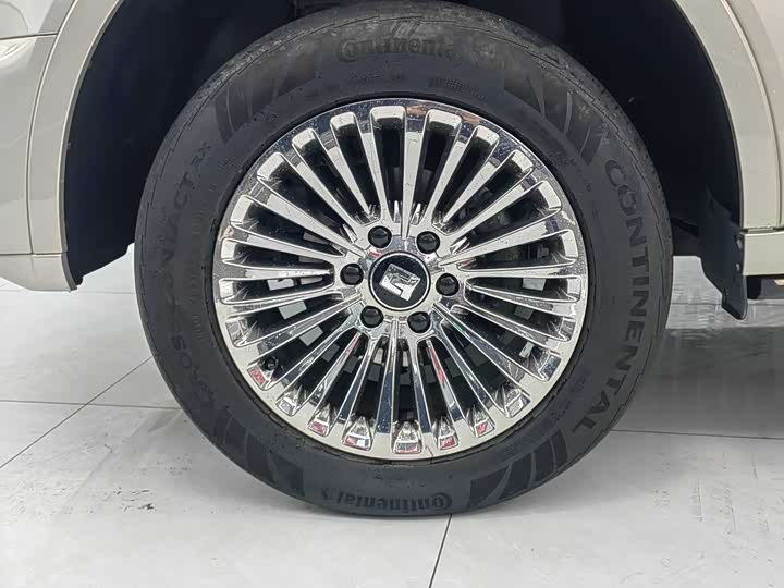 Фото 5 - Tank 500