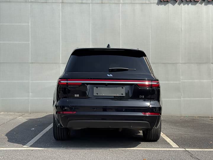 Фото 5 - LiXiang One