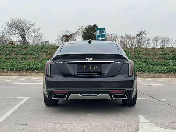 Photo 9 - Cadillac CT5