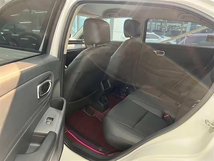 Фото 9 - Honda XR-V