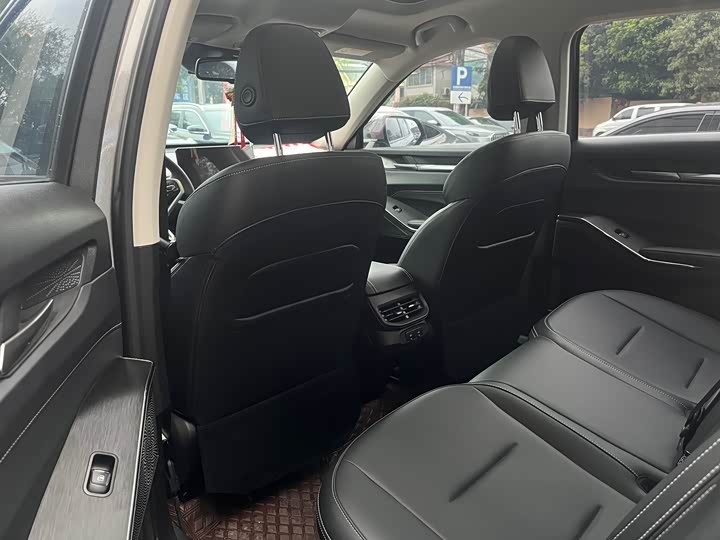 Фото 5 - Haval H6