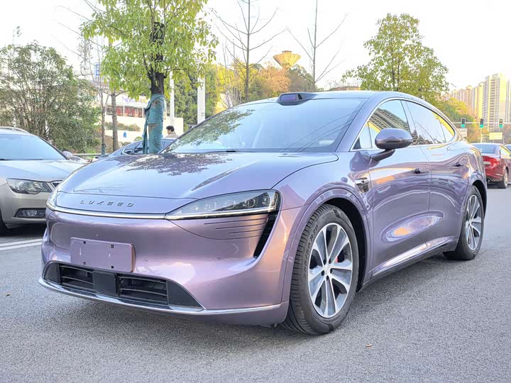 Фото 1 - Luxeed R7