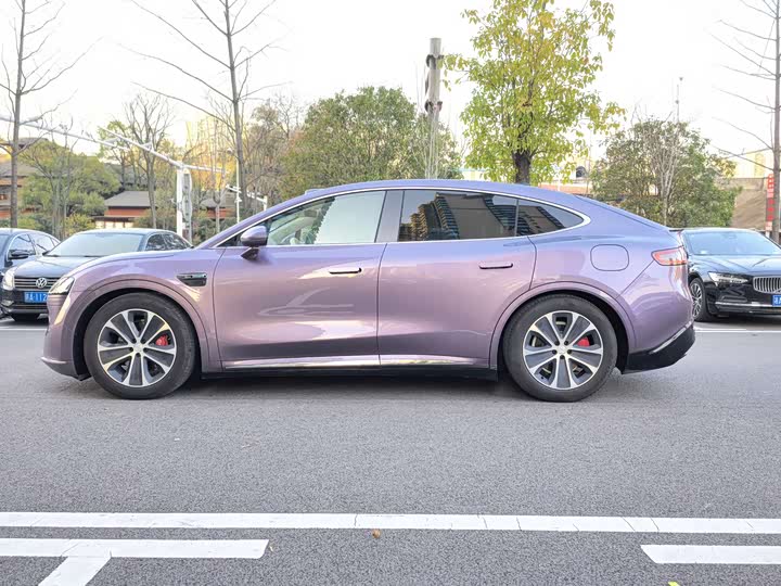 Фото 5 - Luxeed R7