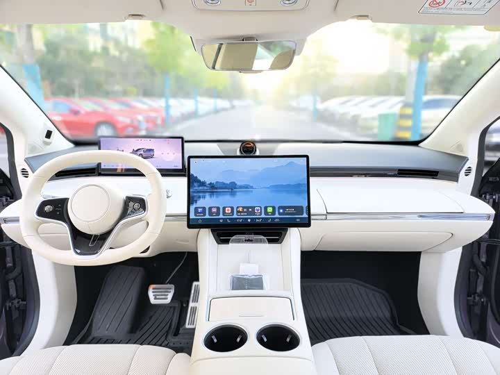 Фото 8 - Luxeed R7