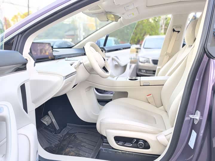 Фото 9 - Luxeed R7