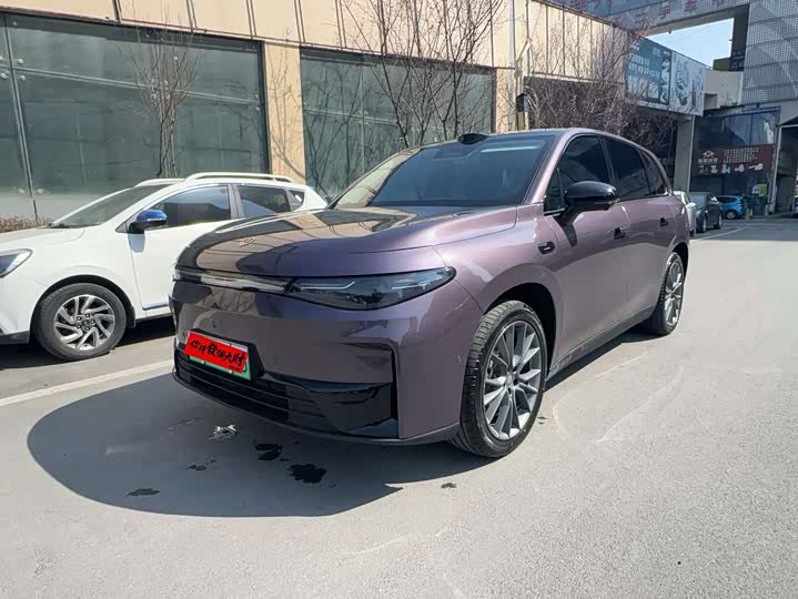 Фото 1 - Leapmotor C10