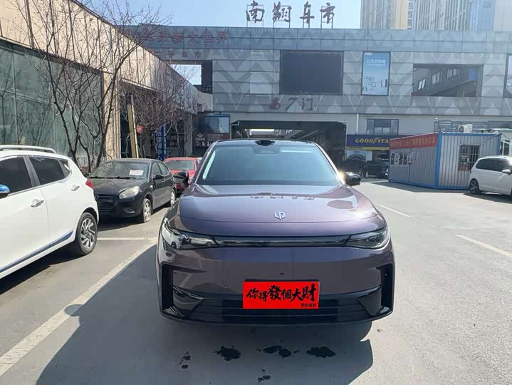 Фото 3 - Leapmotor C10