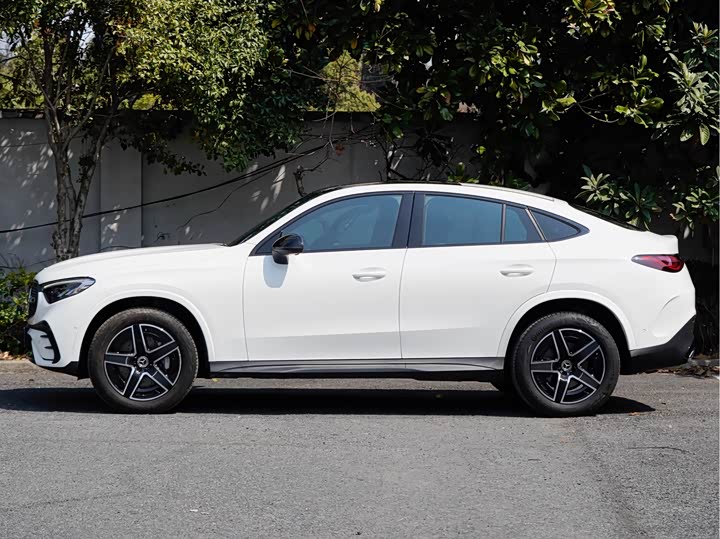 Фото 3 - Mercedes-Benz GLC-Class Coupe