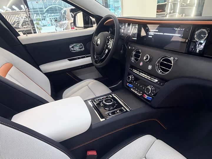 Фото 6 - Rolls-Royce Ghost