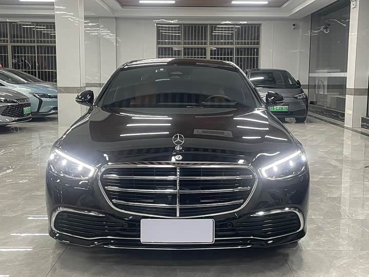 Фото 2 - Mercedes-Benz S-Class
