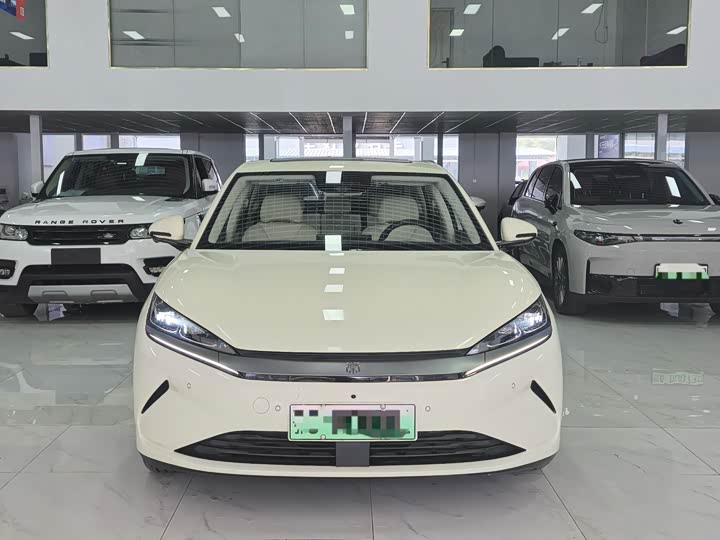 Фото 2 - BYD Qin L