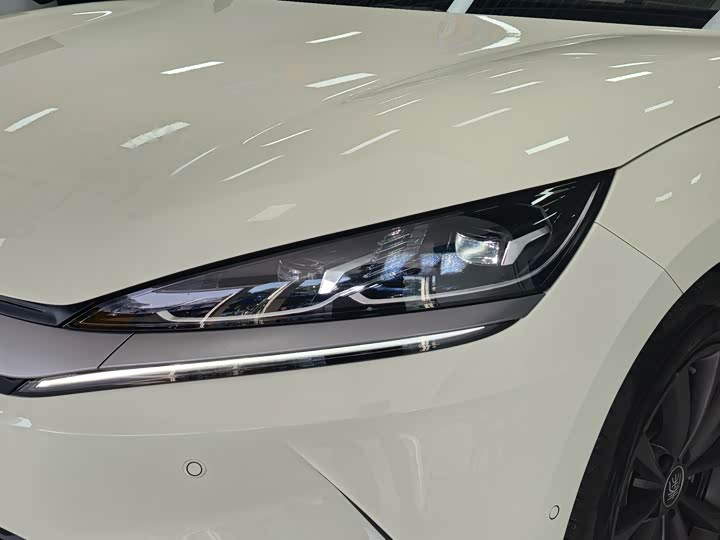 Фото 7 - BYD Qin L