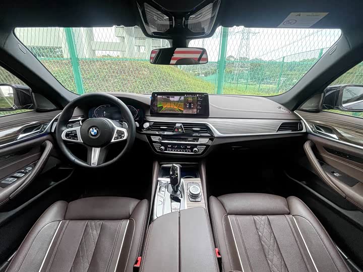 Фото 9 - BMW 5 Series