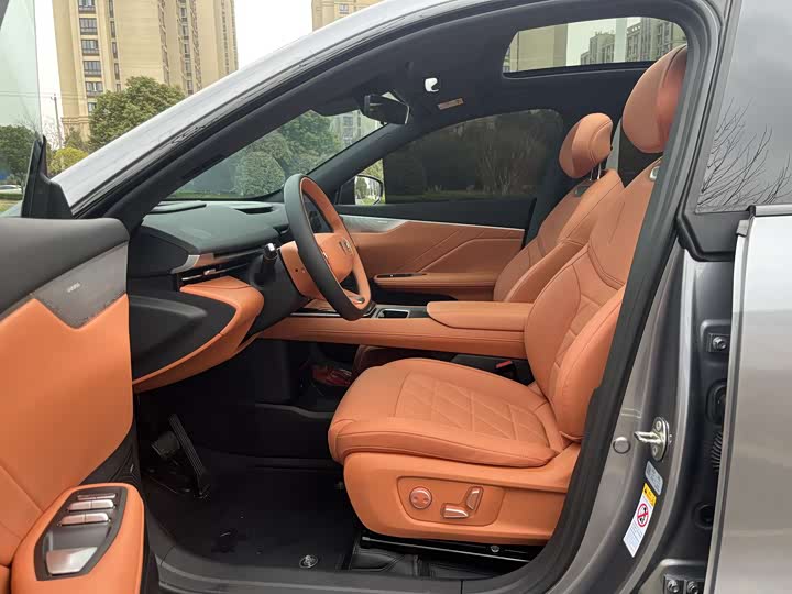 Фото 6 - Changan Deepal S05