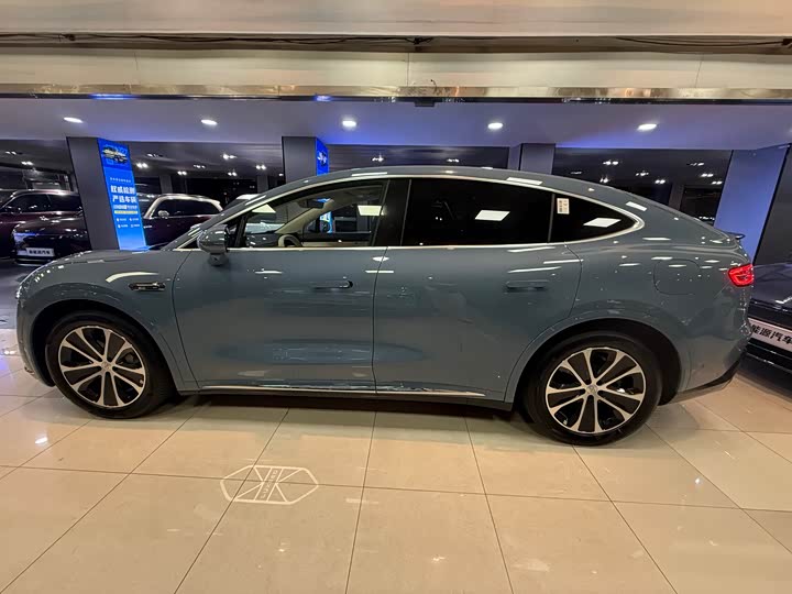 Фото 4 - Luxeed R7