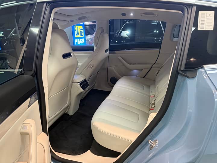 Фото 6 - Luxeed R7