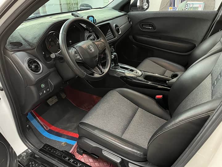 Фото 7 - Honda XR-V