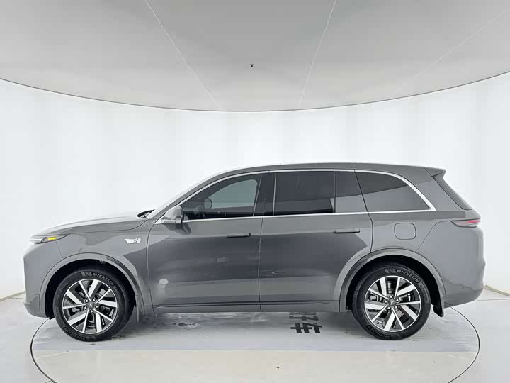 Photo 7 - LiXiang L8