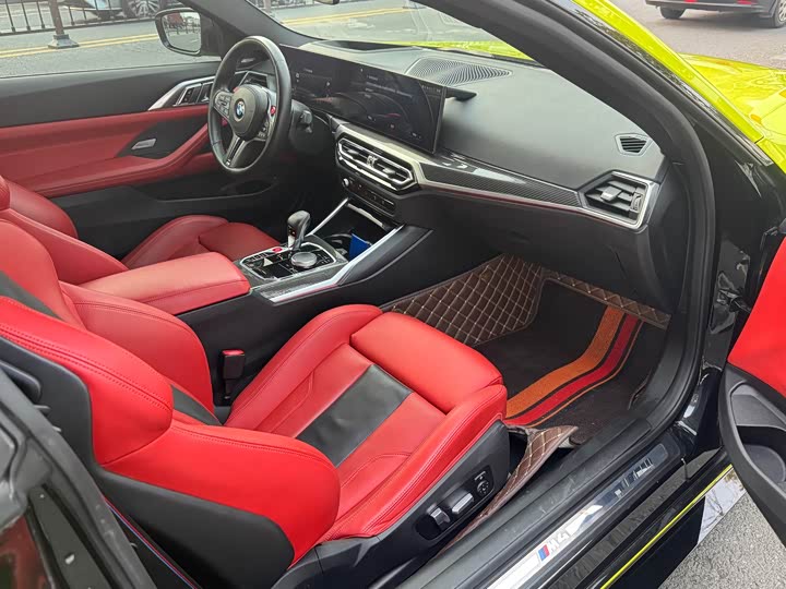 BMW M4 2023 2023款 M4双门轿跑车 雷霆版